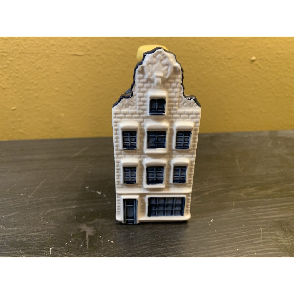 KLM Airlines Miniature Bols Blue Delft Dutch House No. 72 Dated 2005 *seal*